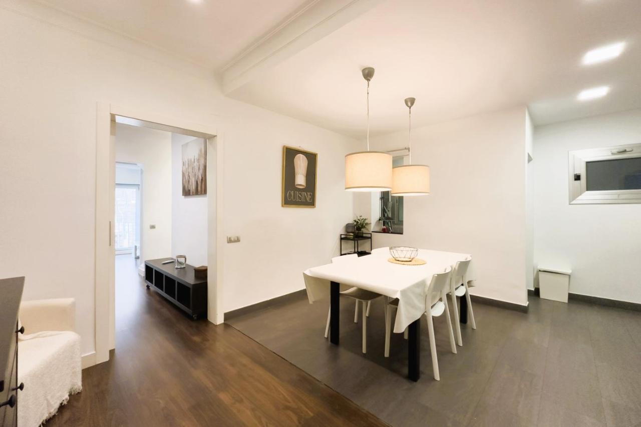 Key Sagrada Família&Park Guell Apartment Barcelona Bagian luar foto